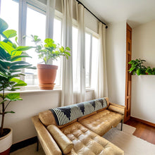 Load image into Gallery viewer, Andean Alpaca Wool Throws