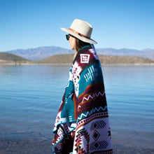 Load image into Gallery viewer, Andean Alpaca Wool Blanket - Turquoise