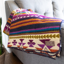 Load image into Gallery viewer, Andean Alpaca Wool Blanket - Amethyst