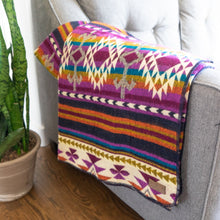 Load image into Gallery viewer, Andean Alpaca Wool Blanket - Amethyst