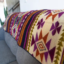 Load image into Gallery viewer, Andean Alpaca Wool Blanket - Amethyst
