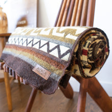 Load image into Gallery viewer, Andean Alpaca Wool Blanket - Mountain