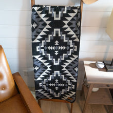 Load image into Gallery viewer, Andean Alpaca Wool Blanket - Black Chakana