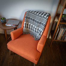 Load image into Gallery viewer, Tumi Alpaca Wool Peruvian Throw Blanket