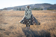 Load image into Gallery viewer, Andean Alpaca Wool Blanket - Mojave