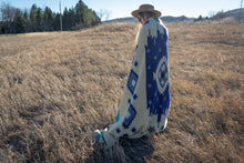 Load image into Gallery viewer, Andean Alpaca Wool Blanket - Ocean Breeze
