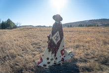 Load image into Gallery viewer, Andean Alpaca Wool Blanket - Rojo