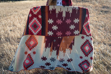 Load image into Gallery viewer, Andean Alpaca Wool Blanket - Rojo
