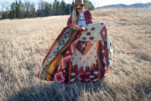 Load image into Gallery viewer, Andean Alpaca Wool Blanket - Rojo