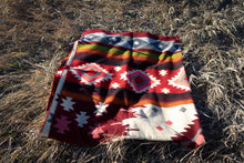 Load image into Gallery viewer, Andean Alpaca Wool Blanket - Rojo