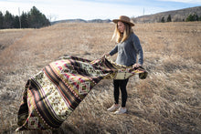Load image into Gallery viewer, Andean Alpaca Wool Blanket - Cactus