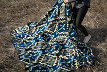 Load image into Gallery viewer, Andean Alpaca Wool Blanket - Blue Chakana