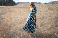 Load image into Gallery viewer, Andean Alpaca Wool Blanket - Blue Chakana