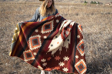 Load image into Gallery viewer, Andean Alpaca Wool Blanket - Western
