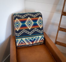 Load image into Gallery viewer, Andean Alpaca Wool Blanket - Rio