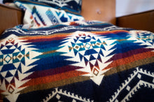 Load image into Gallery viewer, Andean Alpaca Wool Blanket - Rio