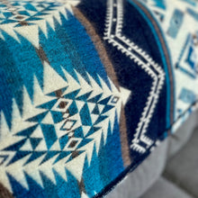 Load image into Gallery viewer, Andean Alpaca Wool Blanket - Cobalt Blue