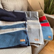Load image into Gallery viewer, Andean Alpaca Wool Blanket - Extra Thick