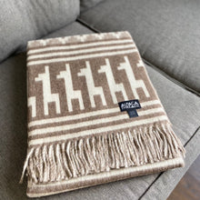 Load image into Gallery viewer, Alpaca Wool Throw Blanket - Alpaca Design