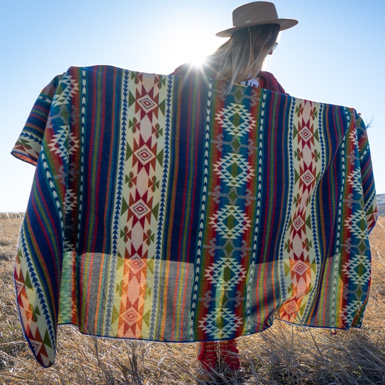 Andean Alpaca Wool Blanket - Slate – Elevated Living Design
